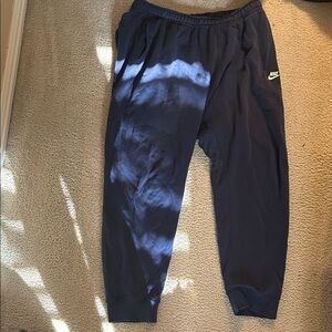 Nike men Dark Blue Sweatpants